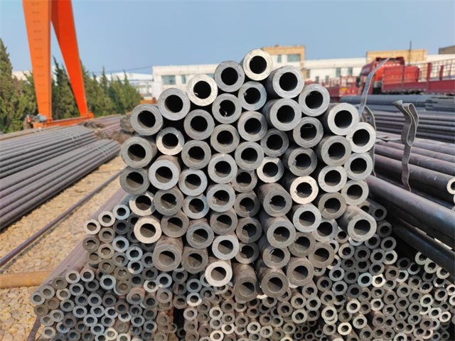 古冶16Mn小口径无缝钢管